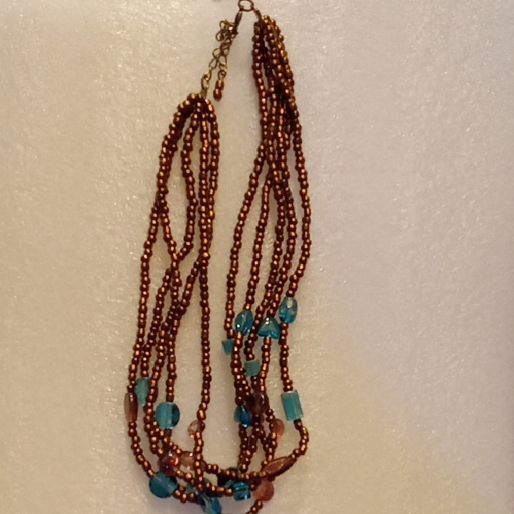 Elegant Beaded Necklace in Brown and Blue